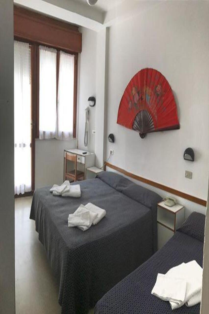 Hotel Arena Cattolica Buitenkant foto