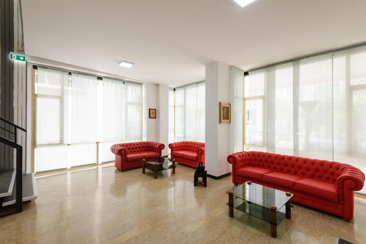 Hotel Arena Cattolica Buitenkant foto
