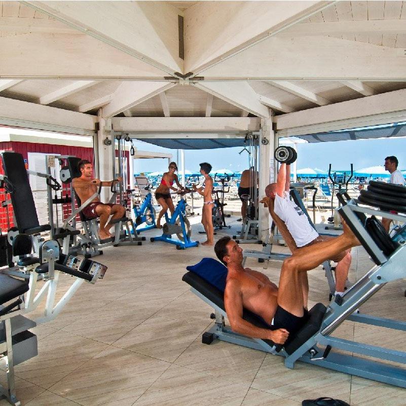 Hotel Arena Cattolica Buitenkant foto