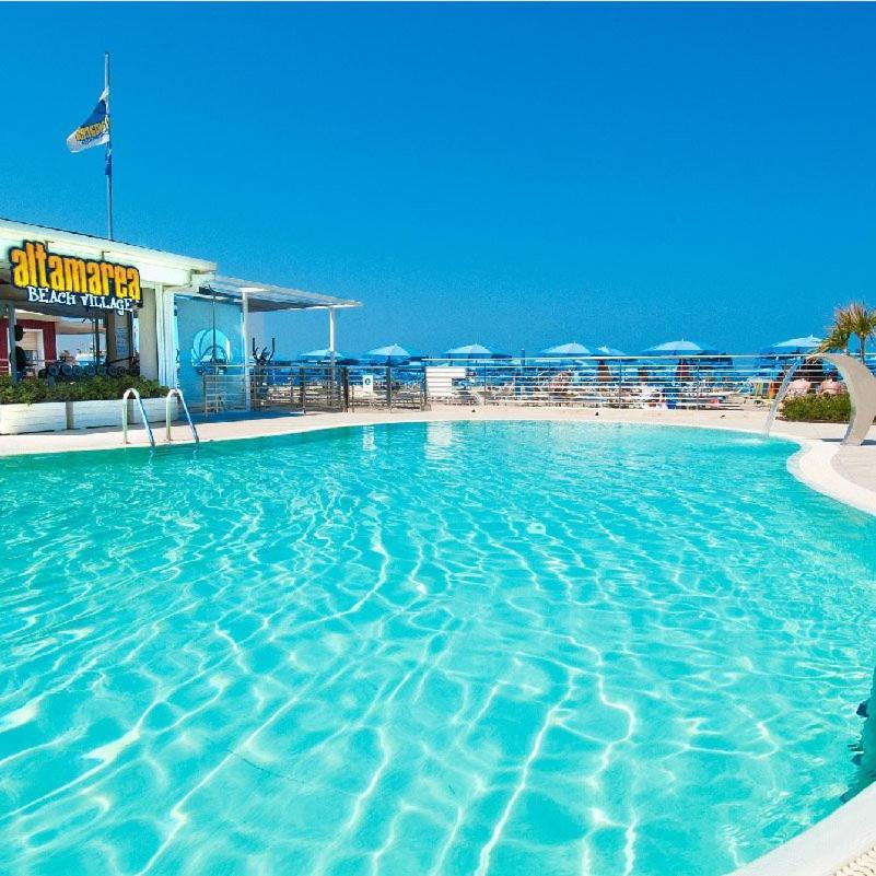Hotel Arena Cattolica Buitenkant foto