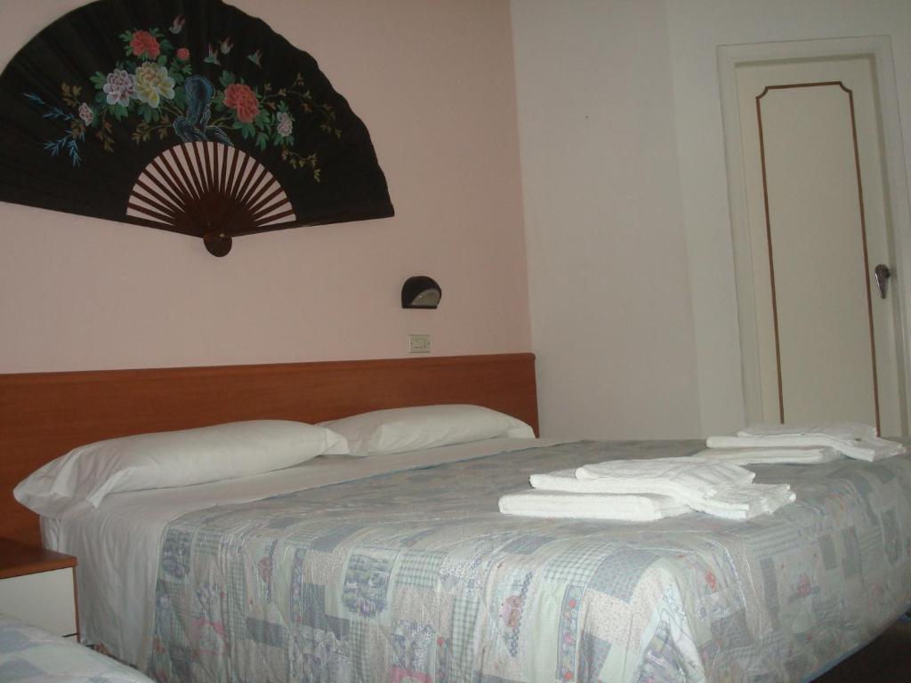 Hotel Arena Cattolica Kamer foto