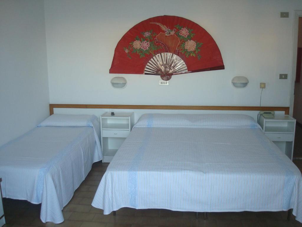 Hotel Arena Cattolica Kamer foto